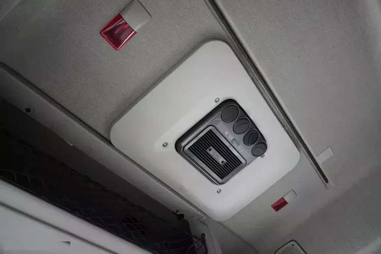 Renault D19 Wide Glob / NOWA Laweta 7.8 m / 280. tys. km zdjęcie 26