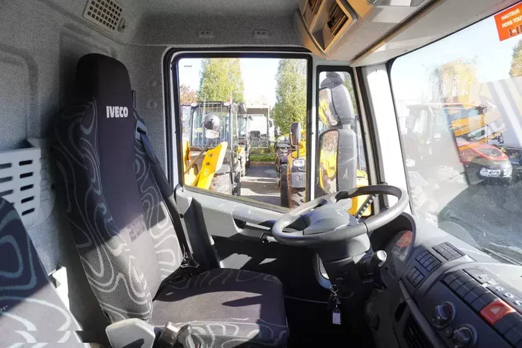 Iveco Eurocargo 160E21 / Tylko 11 tys. km / Kontener 18 EPAL zdjęcie 23