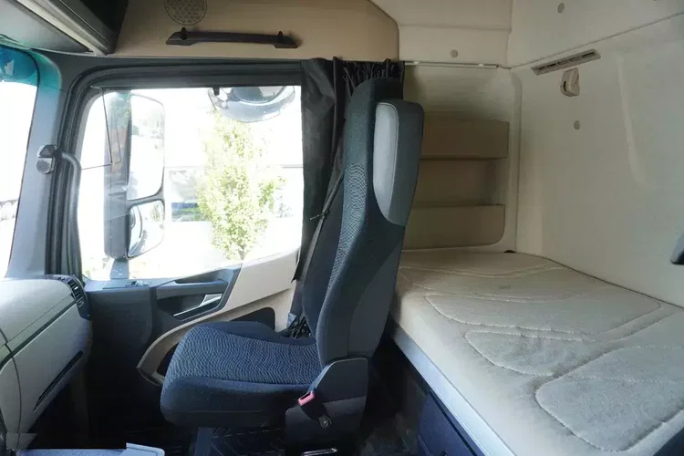 Mercedes Actros 2545 6×2 MP5 / BDF / FULL ADR zdjęcie 25