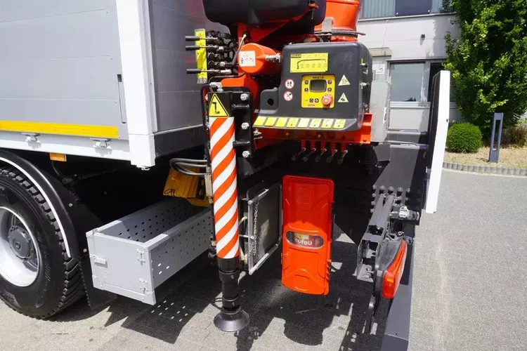 Mercedes Arocs 2633 burtowy / HDS FASSI F155A.0.23 / PILOT / 230 tys. km zdjęcie 27