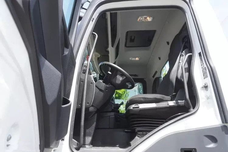 Mercedes Arocs 2633 burtowy / HDS FASSI F155A.0.23 / PILOT / 230 tys. km zdjęcie 41