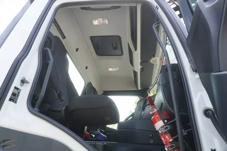 Mercedes Arocs 2633 burtowy / HDS FASSI F155A.0.23 / PILOT / 230 tys. km zdjęcie 57