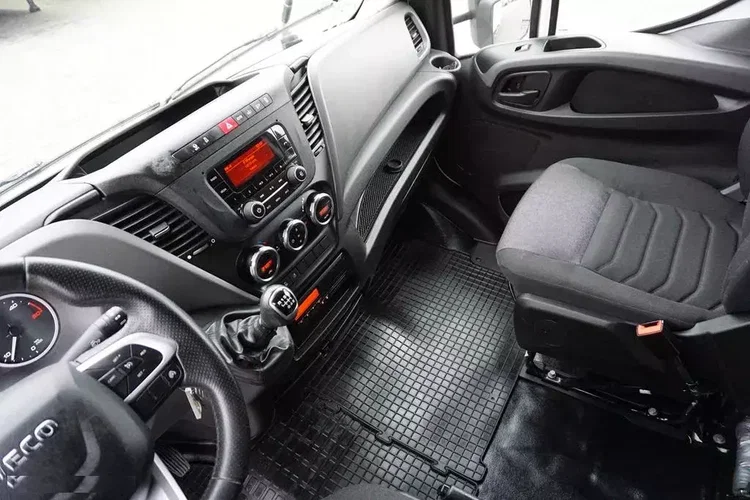 Iveco DAILY / 70C18 / E 6 / BURTO FIRANKA/ 15 PALET / ŁAD. 3504 KG zdjęcie 9