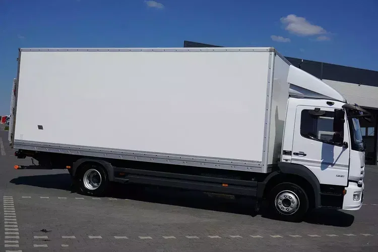 Mercedes ATEGO / 1221 / ACC / EURO 6 / KONTENER + WINDA / 17 PALET zdjęcie 4