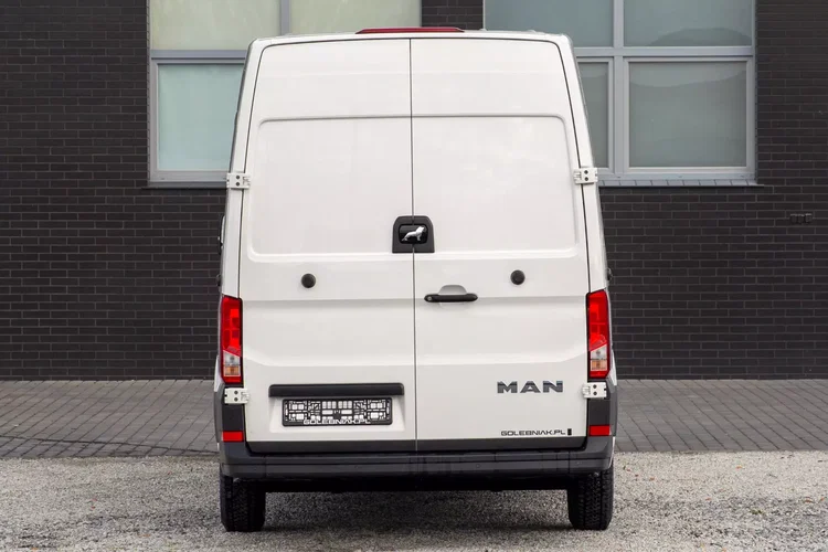 MAN TGE 3.140 Długi NOWY MODEL zdjęcie 6