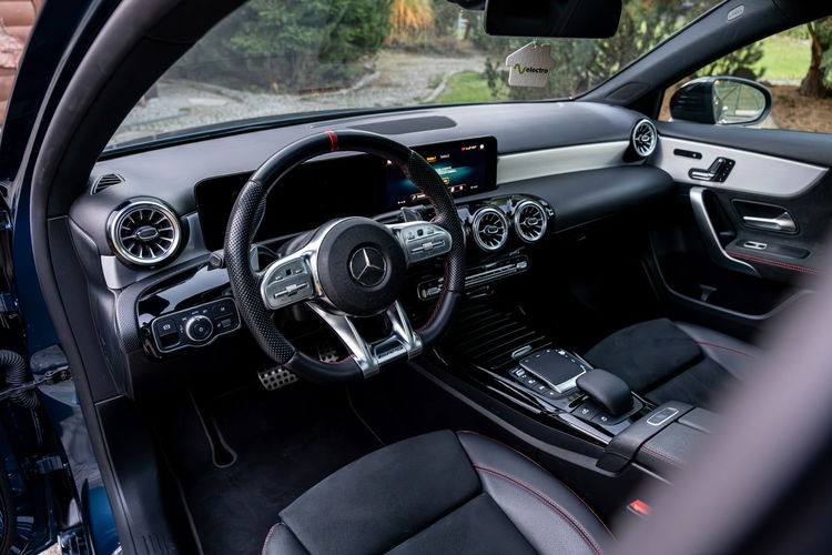 Mercedes A 35 AMG 4-Matic 7G-DCT 306KM / Bezwypadkowy / NISKI PRZEBIEG / Import Francja zdjęcie 38