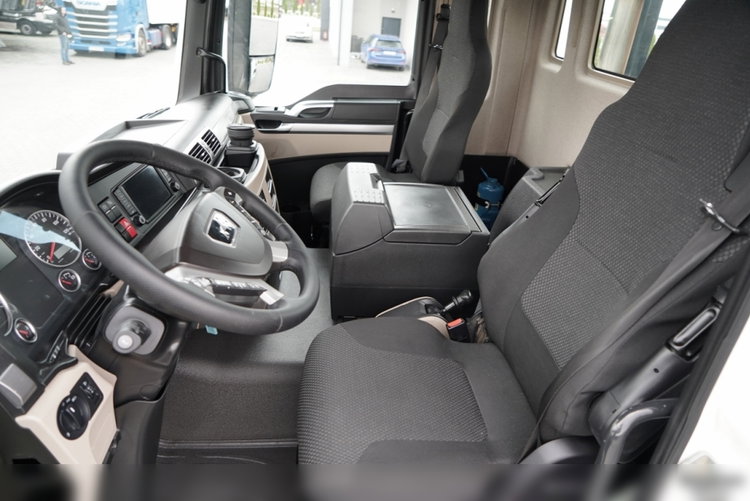 MAN TGS 35.420 / 8x4 / WYWROTKA 2 STRONNA / HYDROBURTA / BORDMATIC  + HDS HIAB 148 B-3 / Wysów 10 m / / CHWYTAK / EURO 6 zdjęcie 44