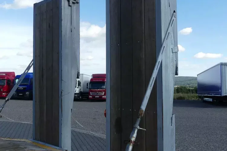 BODEX NISKOPODWOZIOWA / LAWETA / PRZEBIEG 18 TYS KM / zdjęcie 22