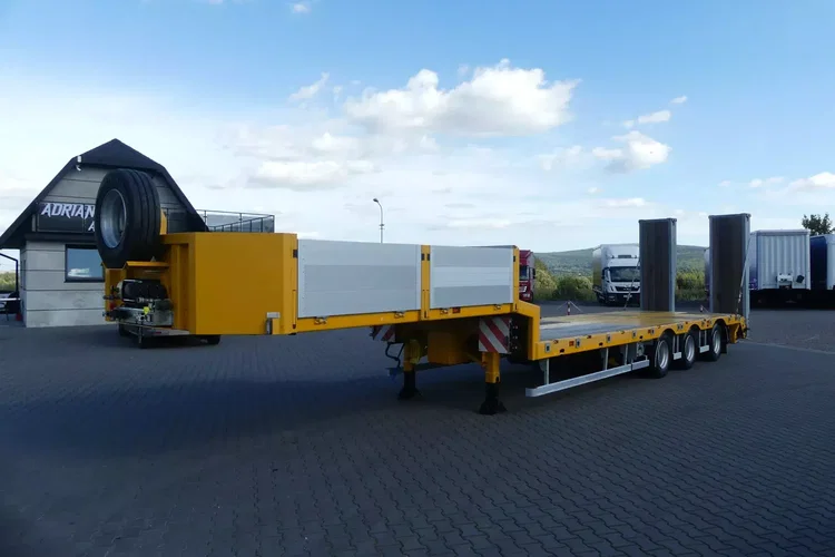 BODEX NISKOPODWOZIOWA / LAWETA / PRZEBIEG 18 TYS KM / zdjęcie 3