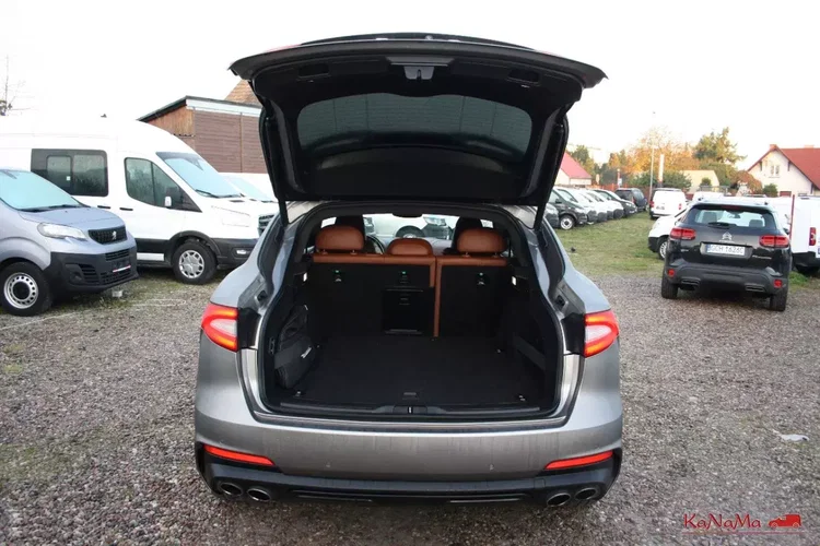 Maserati levante zdjęcie 16