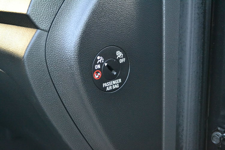 Chevrolet Trax Klimatyzacja Podgrzewane Fotele Serwis Zadbany 1.4 140KM zdjęcie 26