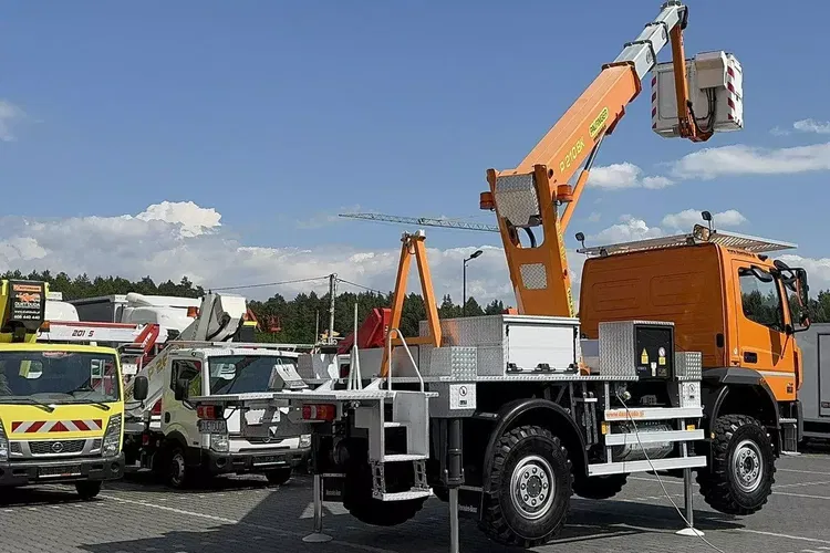 Mercedes Atego 718 E6 4x4 Zwyżka PALFINGER P210 BK Podnośnik Koszowy zdjęcie 17