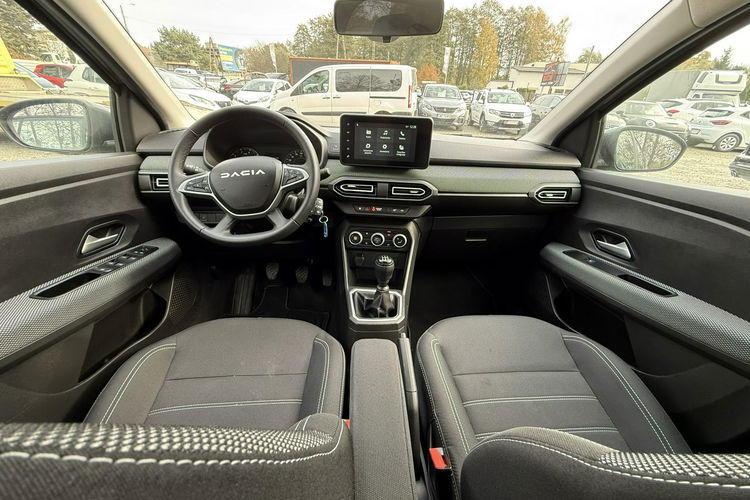 Dacia Sandero Instalacja Gazowa. Kamera cofania . Światła Led. zdjęcie 11