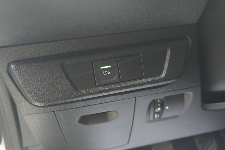 Dacia Logan 1.0Turbo+Gaz. Salon PL.Kam.Cof.1Właściciel.Tempomat.Ledy.Klimatyzacja. zdjęcie 15