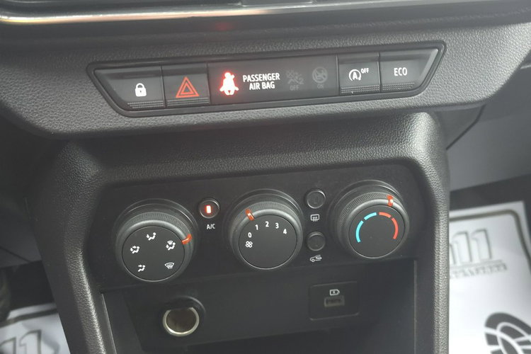 Dacia Logan 1.0Turbo+Gaz. Salon PL.Kam.Cof.1Właściciel.Tempomat.Ledy.Klimatyzacja. zdjęcie 28