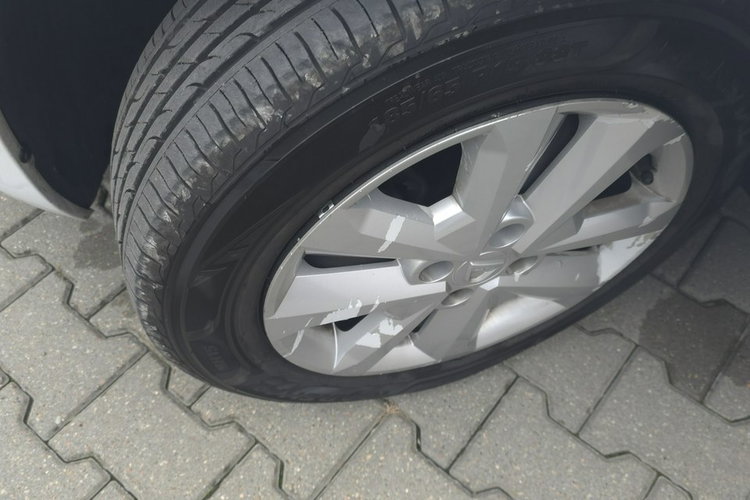 Dacia Logan 1.0Turbo+Gaz. Salon PL.Kam.Cof.1Właściciel.Tempomat.Ledy.Klimatyzacja. zdjęcie 33