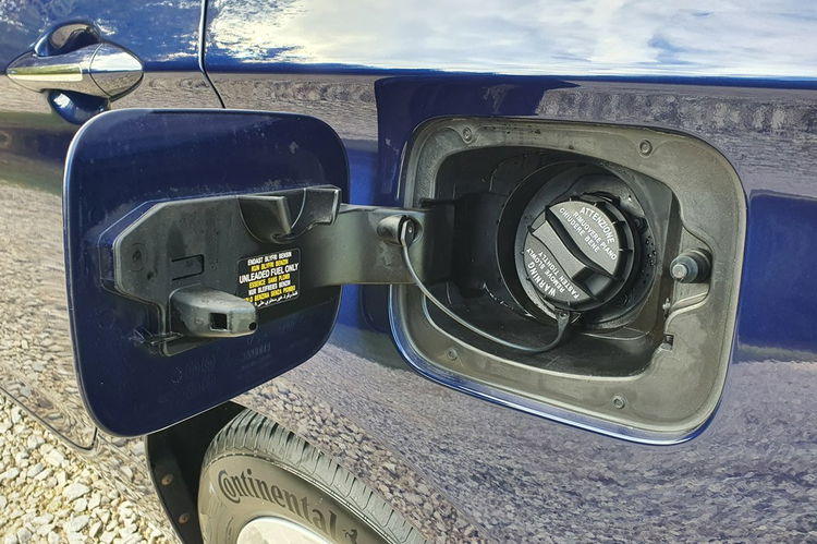 Hyundai i40 1.6 GDI 135KM # Navi # Kamera # Climatonic # KeyLess GO # Skóra zdjęcie 40