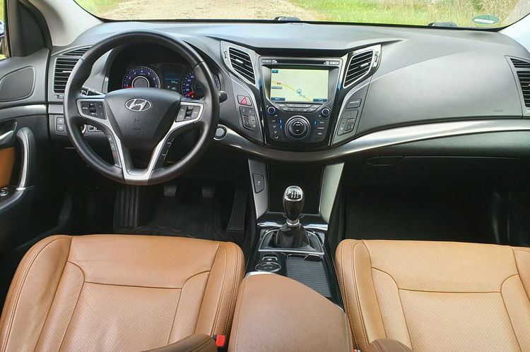 Hyundai i40 1.6 GDI 135KM # Navi # Kamera # Climatonic # KeyLess GO # Skóra zdjęcie 5