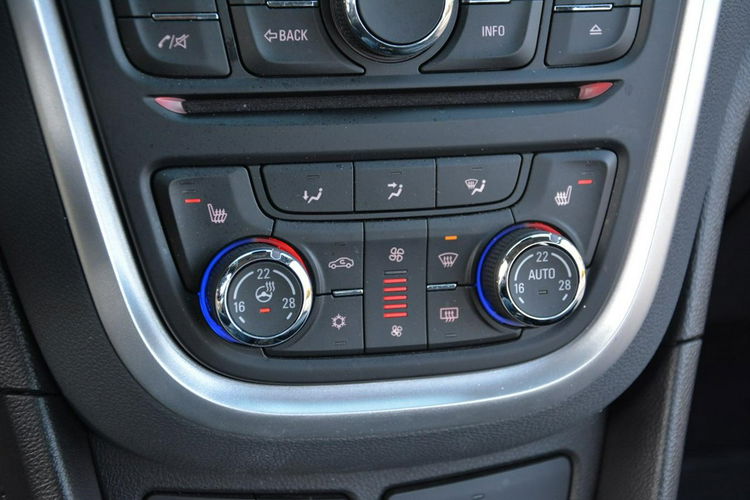 Opel Mokka 4X4 Innovation bi-Xenon Ledy Kamera Skóry Grzana Kier 2xParkt.ALU18 zdjęcie 30