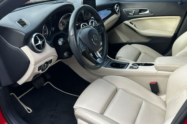 Mercedes CLA 250 Pakiet AMG Navi Automat - Raty Gwarancja Zamiana zdjęcie 8