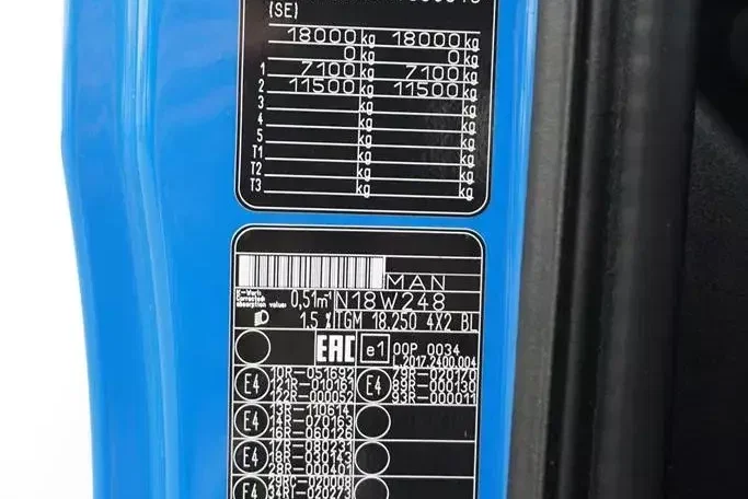 MAN TGM / 18.250 / EURO 6 / IZOTERMA + WINDA / 19 PALET / OTWIERANY BOK zdjęcie 11