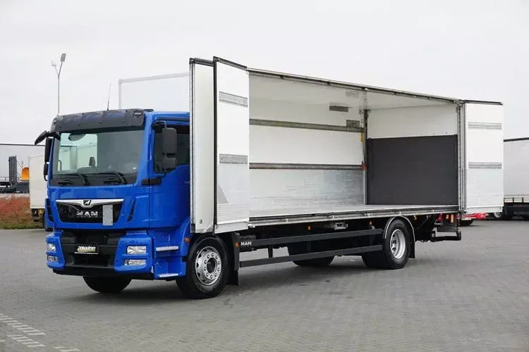 MAN TGM / 18.250 / EURO 6 / IZOTERMA + WINDA / 19 PALET / OTWIERANY BOK zdjęcie 15