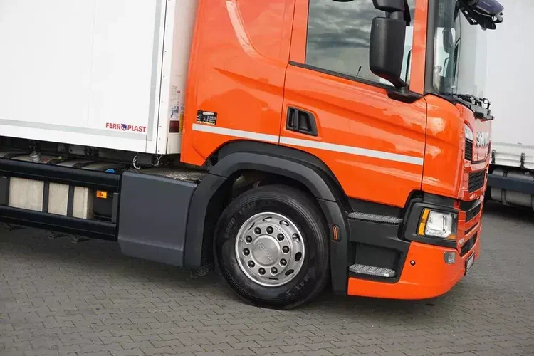 Scania P 410 / E 6 / CHŁODNIA + WINDA / 18 PALET / RETARDER / OŚ SKRĘTNA zdjęcie 28