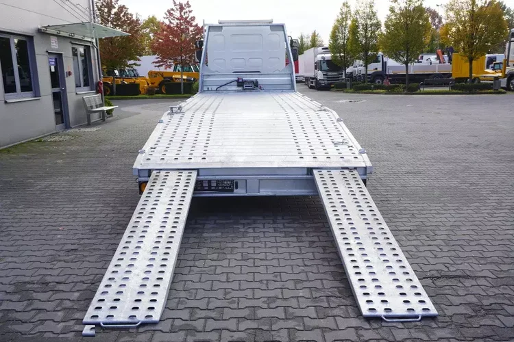 Renault D16 / NOWA Laweta 7.7 m / 170 tys. km zdjęcie 5