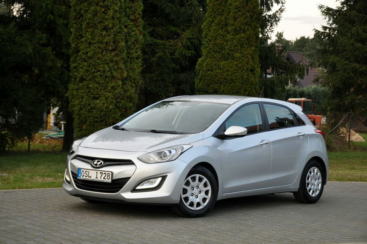 Hyundai i30 1.4i(99KM) 81tyś.km Led Duża Navi Kamera Parktronik Welur I Wł ASO zdjęcie 10