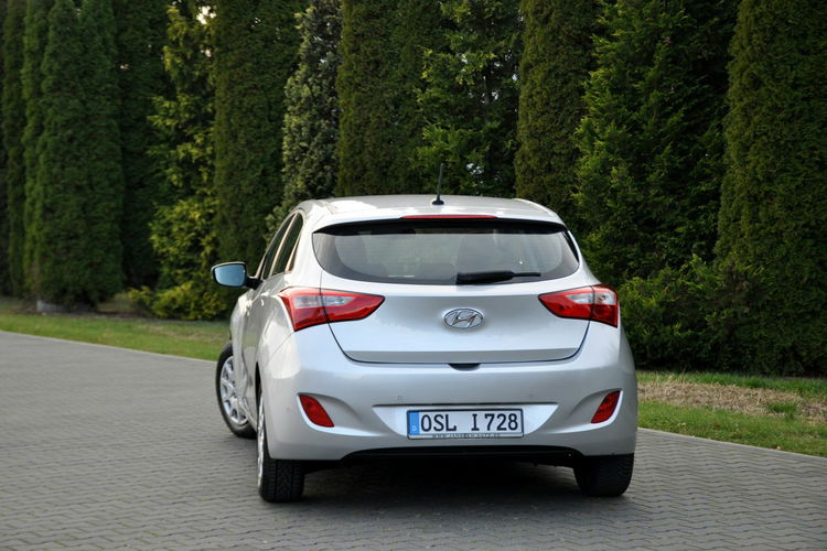 Hyundai i30 1.4i(99KM) 81tyś.km Led Duża Navi Kamera Parktronik Welur I Wł ASO zdjęcie 15
