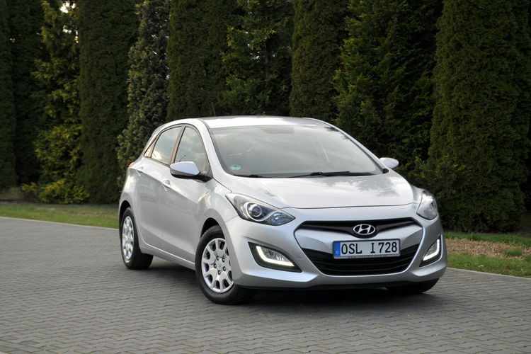 Hyundai i30 1.4i(99KM) 81tyś.km Led Duża Navi Kamera Parktronik Welur I Wł ASO zdjęcie 2