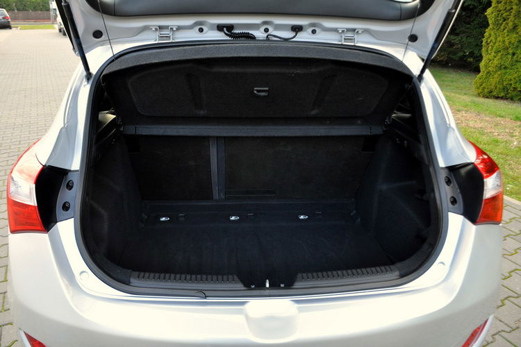 Hyundai i30 1.4i(99KM) 81tyś.km Led Duża Navi Kamera Parktronik Welur I Wł ASO zdjęcie 37