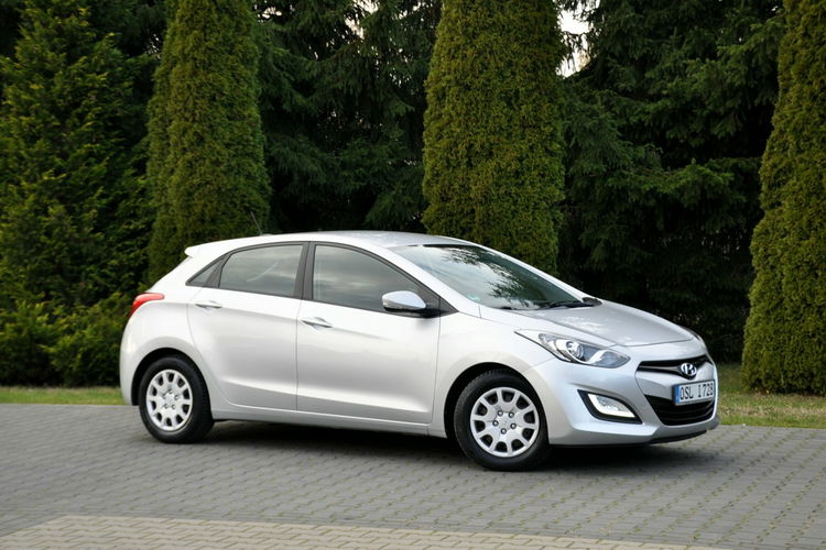 Hyundai i30 1.4i(99KM) 81tyś.km Led Duża Navi Kamera Parktronik Welur I Wł ASO zdjęcie 4