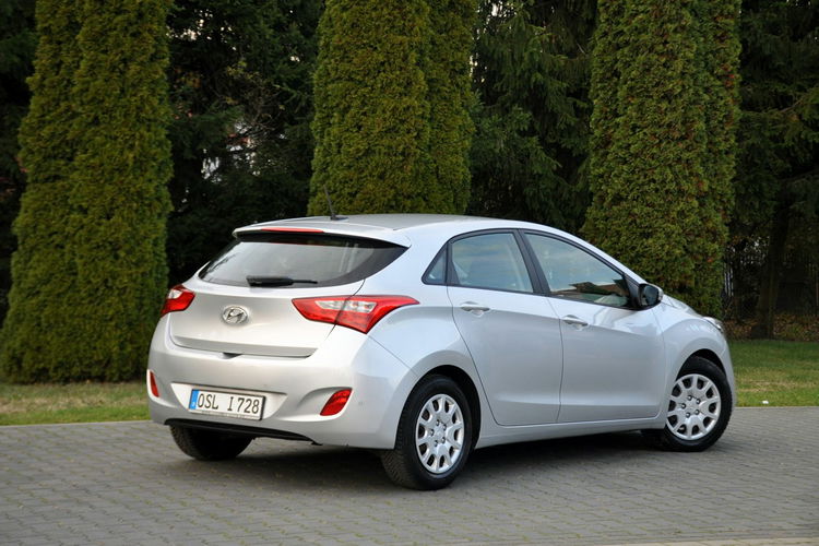 Hyundai i30 1.4i(99KM) 81tyś.km Led Duża Navi Kamera Parktronik Welur I Wł ASO zdjęcie 5