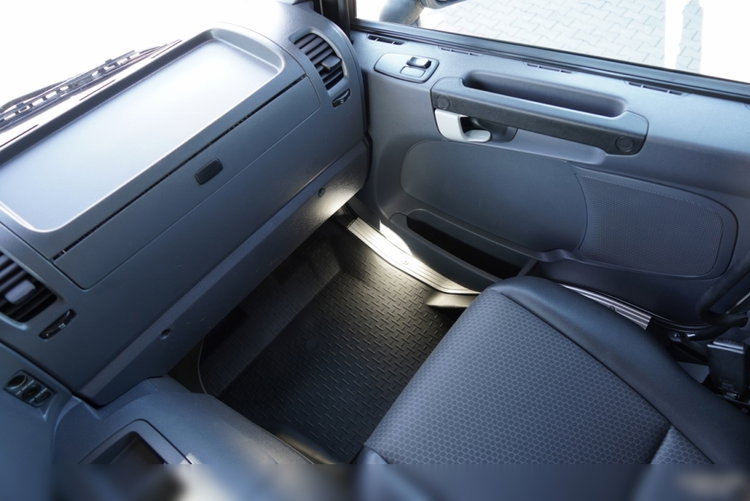 Scania P 280 / 4X2 / RAMA DO ZABUDOWY 5.7 M /  SIŁOWNIK DO WYWROTU / EURO 6  zdjęcie 31