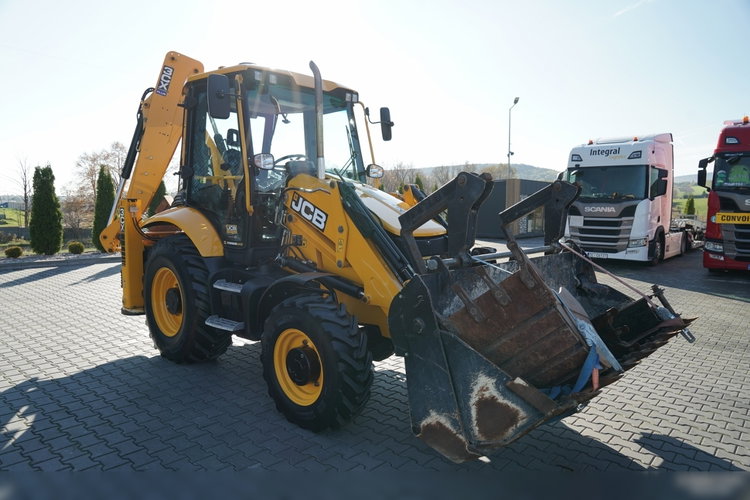 JCB 3CX PLUS / JOYSTICK / KLIMATYZACJA / SZYBKOZŁĄCZE / KOMPLET ŁYŻEK / JAK NOW / SALON POLSKA / zdjęcie 17