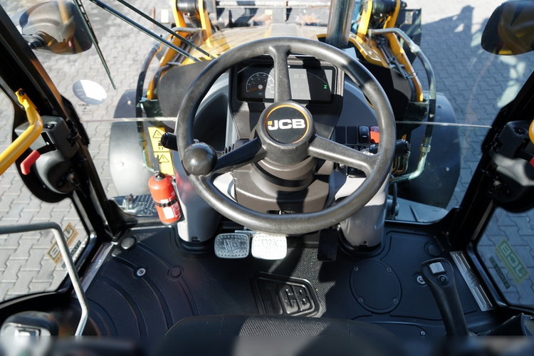 JCB 3CX PLUS / JOYSTICK / KLIMATYZACJA / SZYBKOZŁĄCZE / KOMPLET ŁYŻEK / JAK NOW / SALON POLSKA / zdjęcie 41