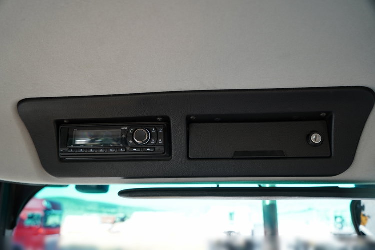 JCB 3CX PLUS / JOYSTICK / KLIMATYZACJA / SZYBKOZŁĄCZE / KOMPLET ŁYŻEK / JAK NOW / SALON POLSKA / zdjęcie 50