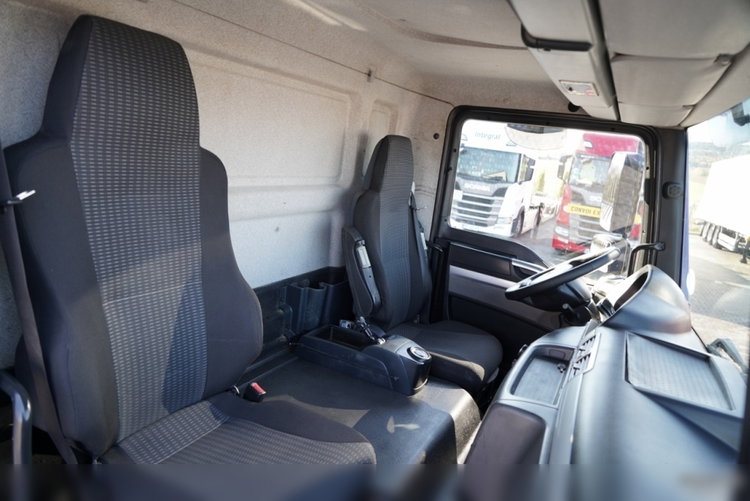 MAN TGM 19.340 / 4X2 / WYWROTKA  2 - STRONNA / BORDMATIC / HYDROBURTA /  zdjęcie 40