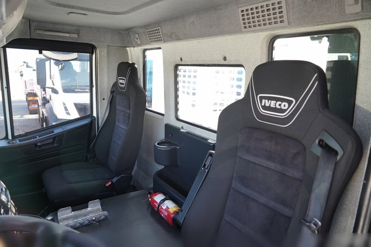 Iveco STRALIS 460 / 6X2 / SKRZYNIOWY 8.1 m + HDS FASSI. F185 MAX UDŹWIG 5 500 KG / STEROWANIE RADIOWE / ROTATOR  zdjęcie 36
