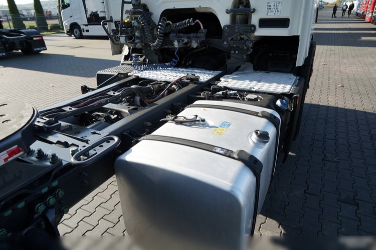 Scania P 450 / RETARDER / HYDRAULIKA / NISKA KABINA   zdjęcie 14