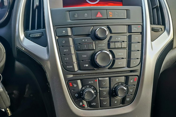 Opel Astra 1.4 Style + pełny serwis + klimatyzacja automatyczna - 2 strefy zdjęcie 10
