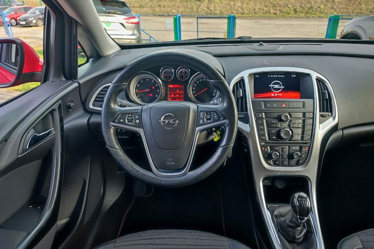 Opel Astra 1.4 Style + pełny serwis + klimatyzacja automatyczna - 2 strefy zdjęcie 11