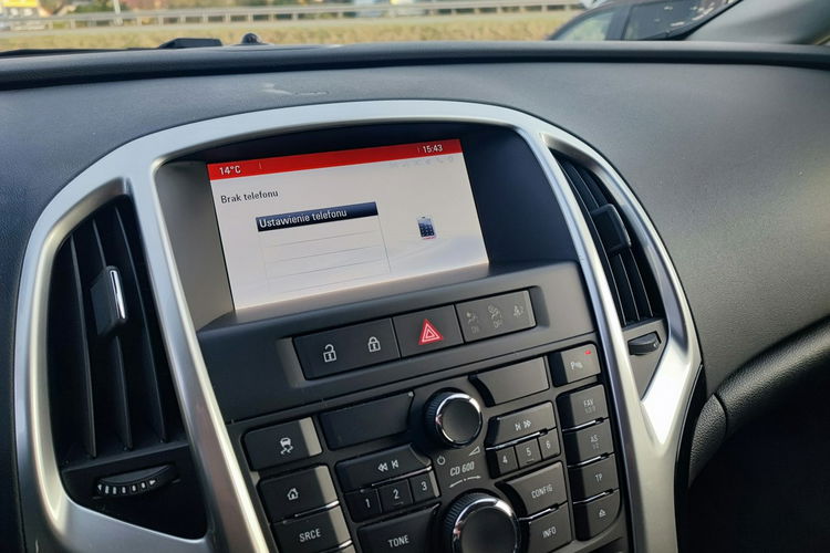 Opel Astra 1.4 Style + pełny serwis + klimatyzacja automatyczna - 2 strefy zdjęcie 17