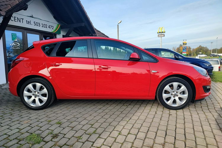 Opel Astra 1.4 Style + pełny serwis + klimatyzacja automatyczna - 2 strefy zdjęcie 24