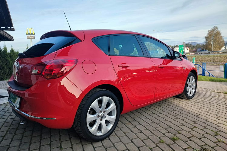 Opel Astra 1.4 Style + pełny serwis + klimatyzacja automatyczna - 2 strefy zdjęcie 6