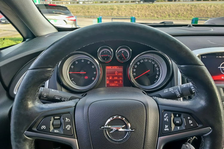 Opel Astra 1.4 Style + pełny serwis + klimatyzacja automatyczna - 2 strefy zdjęcie 9