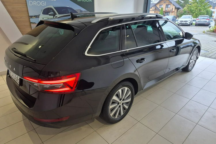 Skoda Superb zdjęcie 3