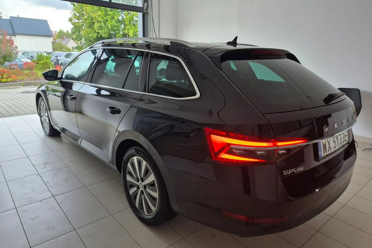 Skoda Superb zdjęcie 7