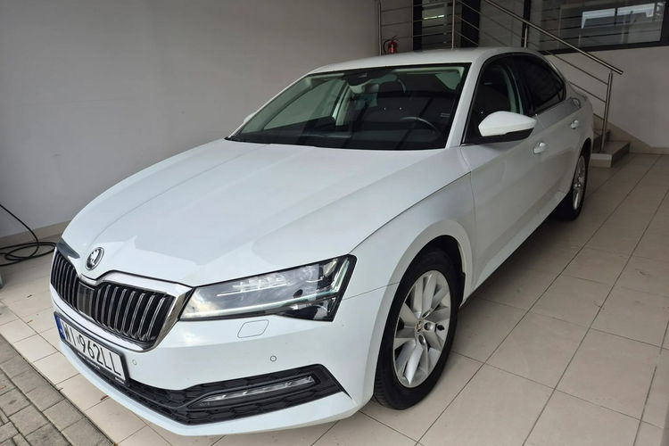 Skoda Superb zdjęcie 2